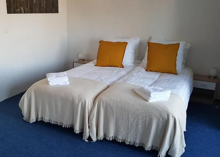 Broodhuis فندق مبيت وإفطار